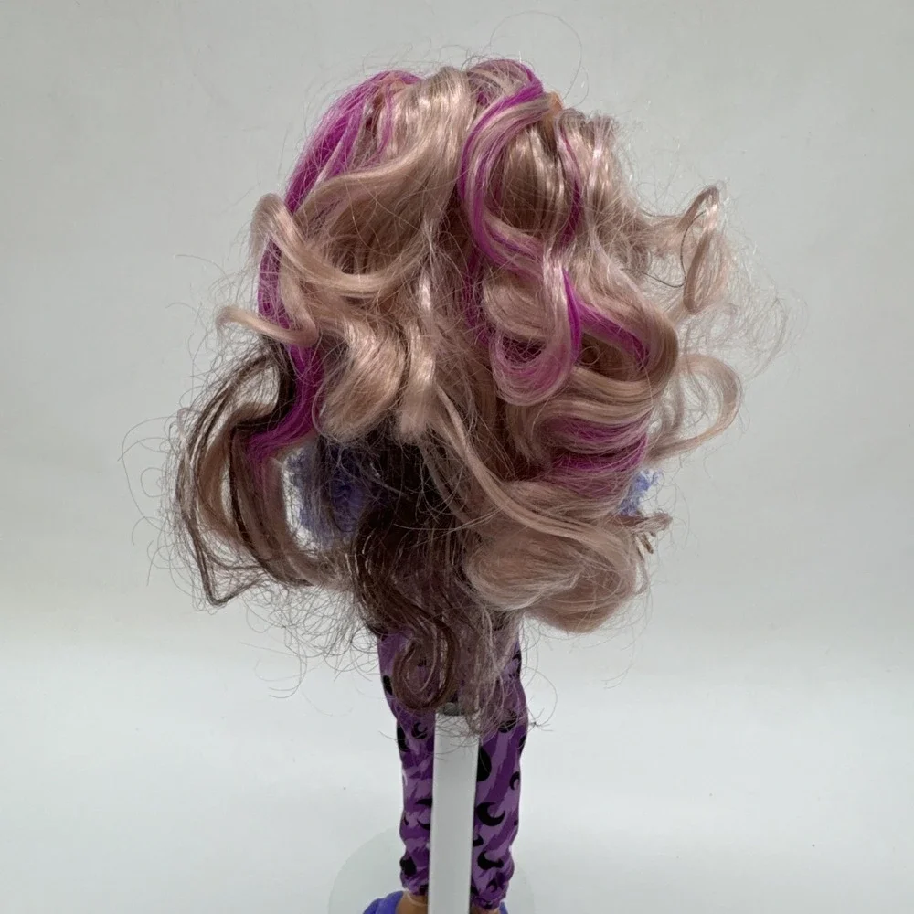 Monster High Clawdeen Wolf Creepover G3 W/ Accessories And Stand